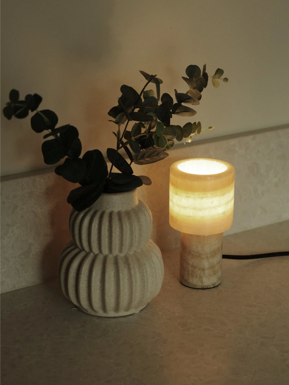 Lucie bordslampa - G9 marmor 16cm - PR Home - Ljusvaruhuset