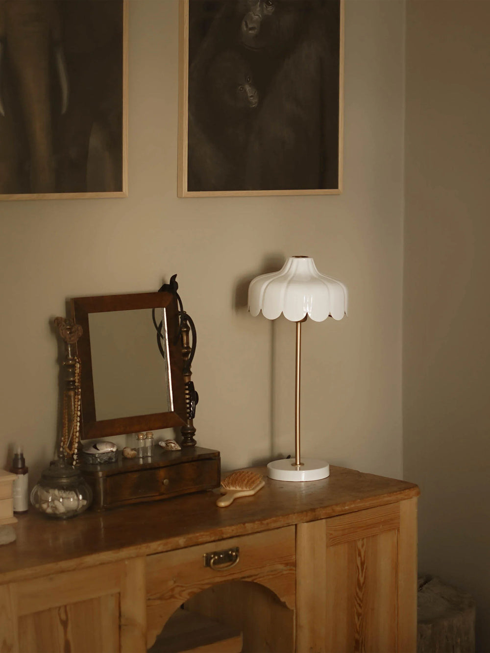 Wells bordslampa - Vit/guld 50cm - PR Home - Ljusvaruhuset
