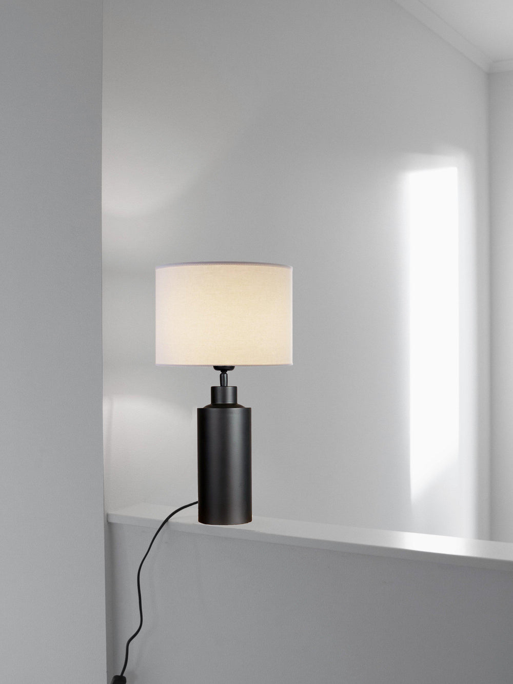 Solo Bordslampa - Matt svart 44cm - PR Home - Ljusvaruhuset