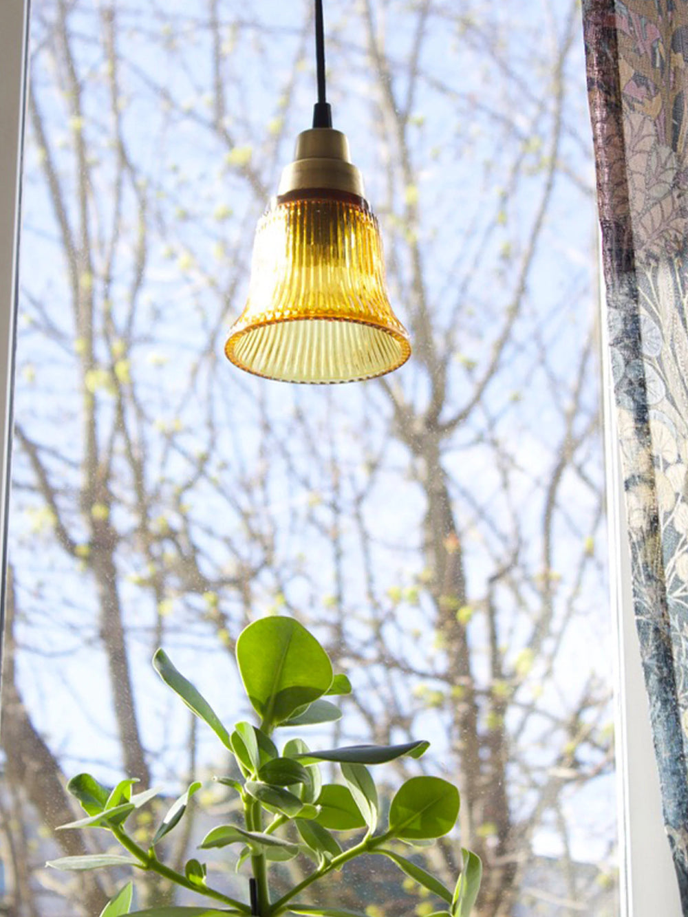Emmi fönsterlampa - Amber/brass 12cm - PR Home - Ljusvaruhuset