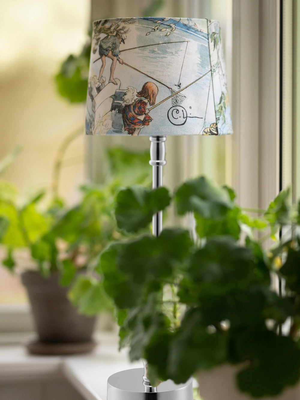 Liam bordslampa - Krom 55 cm - PR Home - Ljusvaruhuset