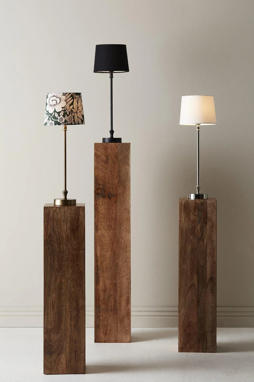 Liam bordslampa - med vit skärm 59cm - PR Home - Ljusvaruhuset