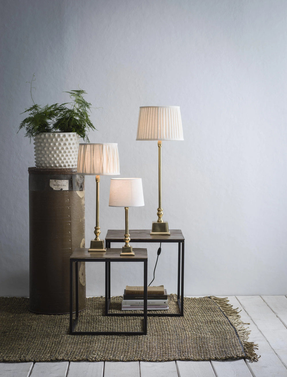 Linné Lampfot - Guld 36cm - PR Home - Ljusvaruhuset