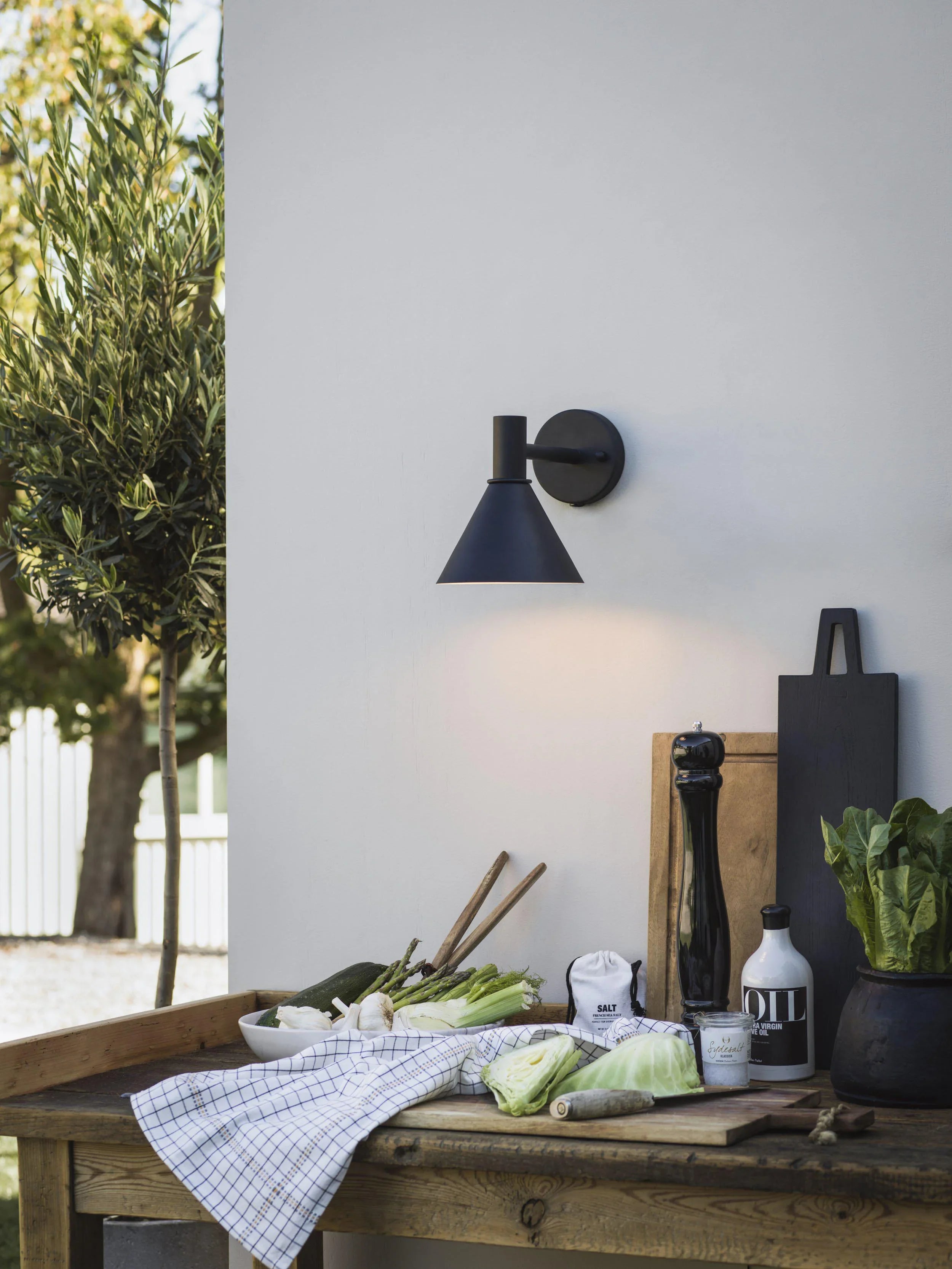 MiniTripp fasadlampa - 230V IP44 svart 30cm - PR Home - Ljusvaruhuset