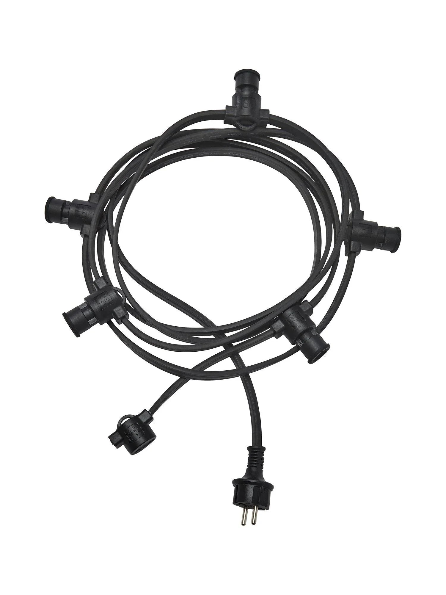 Ljusslinga 5xE14 - Svart IP44, 4,2m - PR Home - Ljusvaruhuset