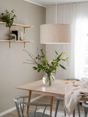 Sara Taklampa Linne - Ljus Beige 55cm - PR Home - Ljusvaruhuset