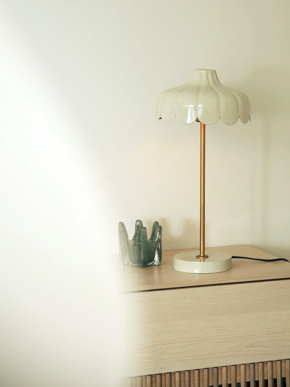 Wells bordslampa - Beige/guld 50cm - PR Home - Ljusvaruhuset