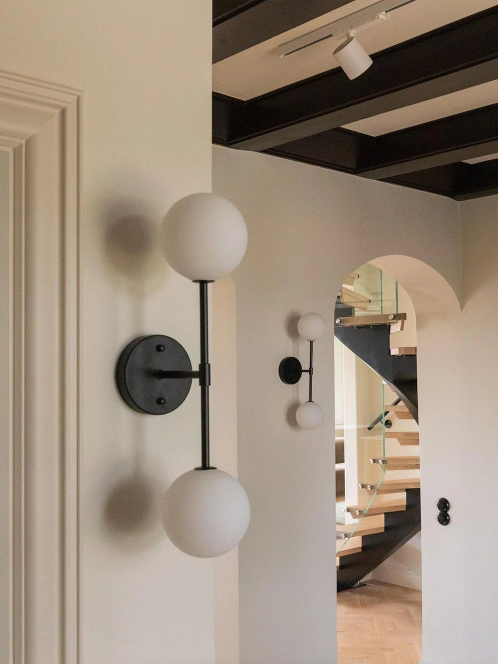 Sigma D vägglampa - Svart Opal, 49cm - PR Home - Ljusvaruhuset