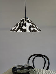 Polly Taklampa - Svart/vit 45cm - PR Home - Ljusvaruhuset