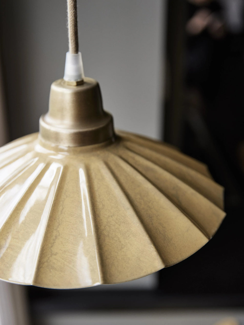 Ester fönsterlampa - Gul 24cm - PR Home - Ljusvaruhuset