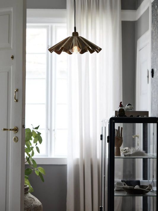 Aira taklampa - Oil brass 49cm - PR Home - Ljusvaruhuset