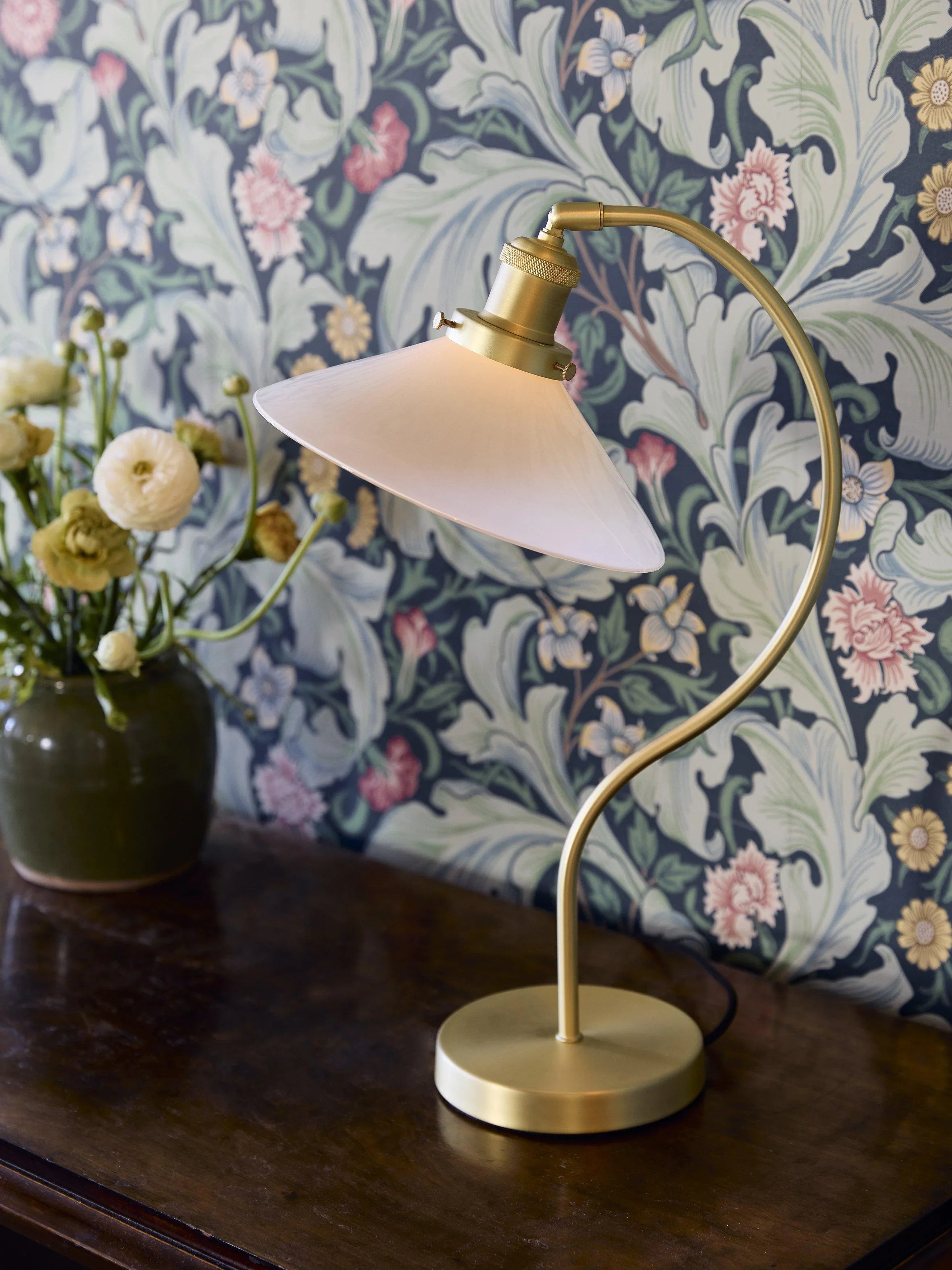 Axel Bordslampa - Opal 25cm - PR Home - Ljusvaruhuset