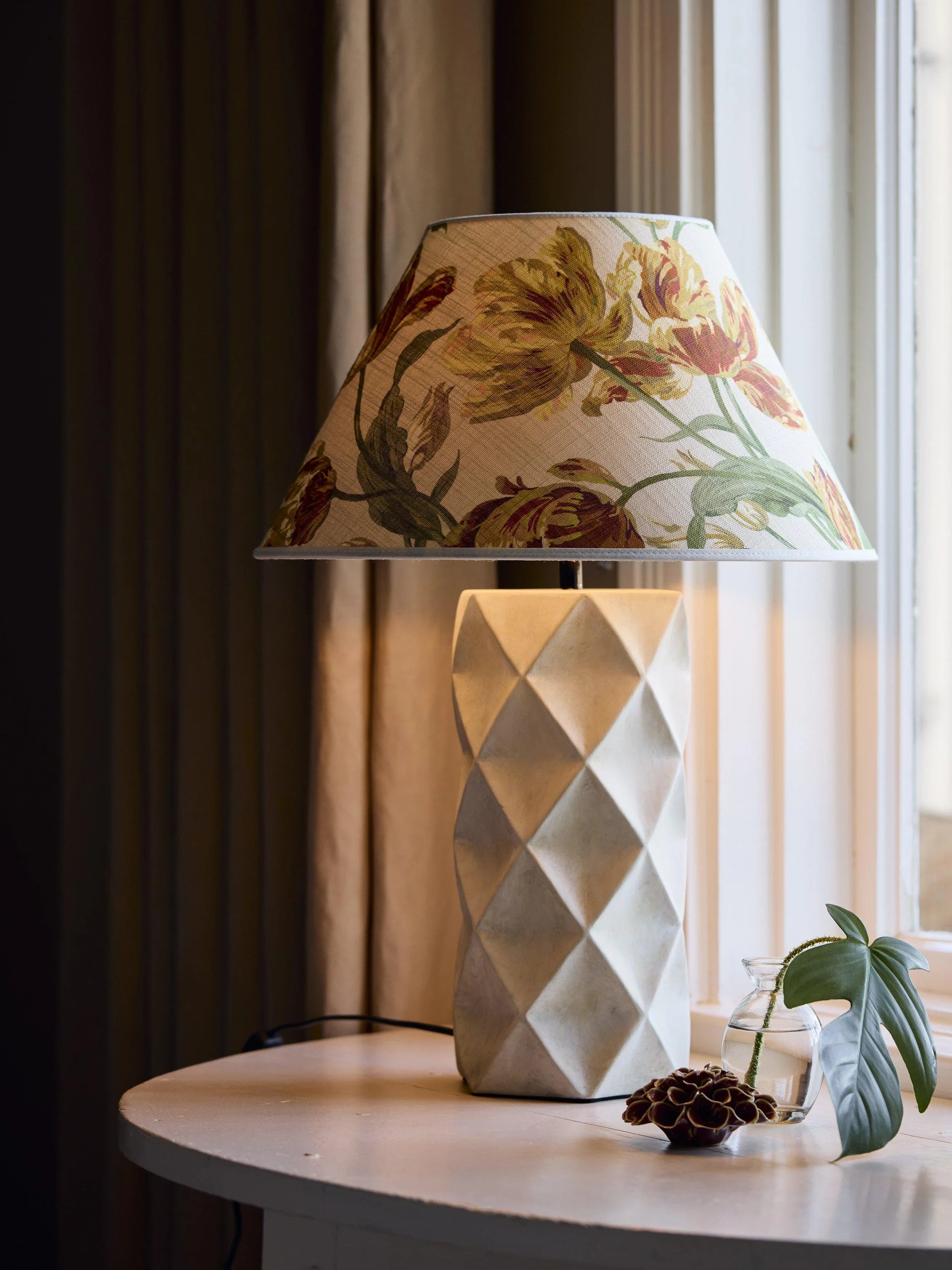 Hazel Lampfot - Beige 43cm - PR Home - Ljusvaruhuset