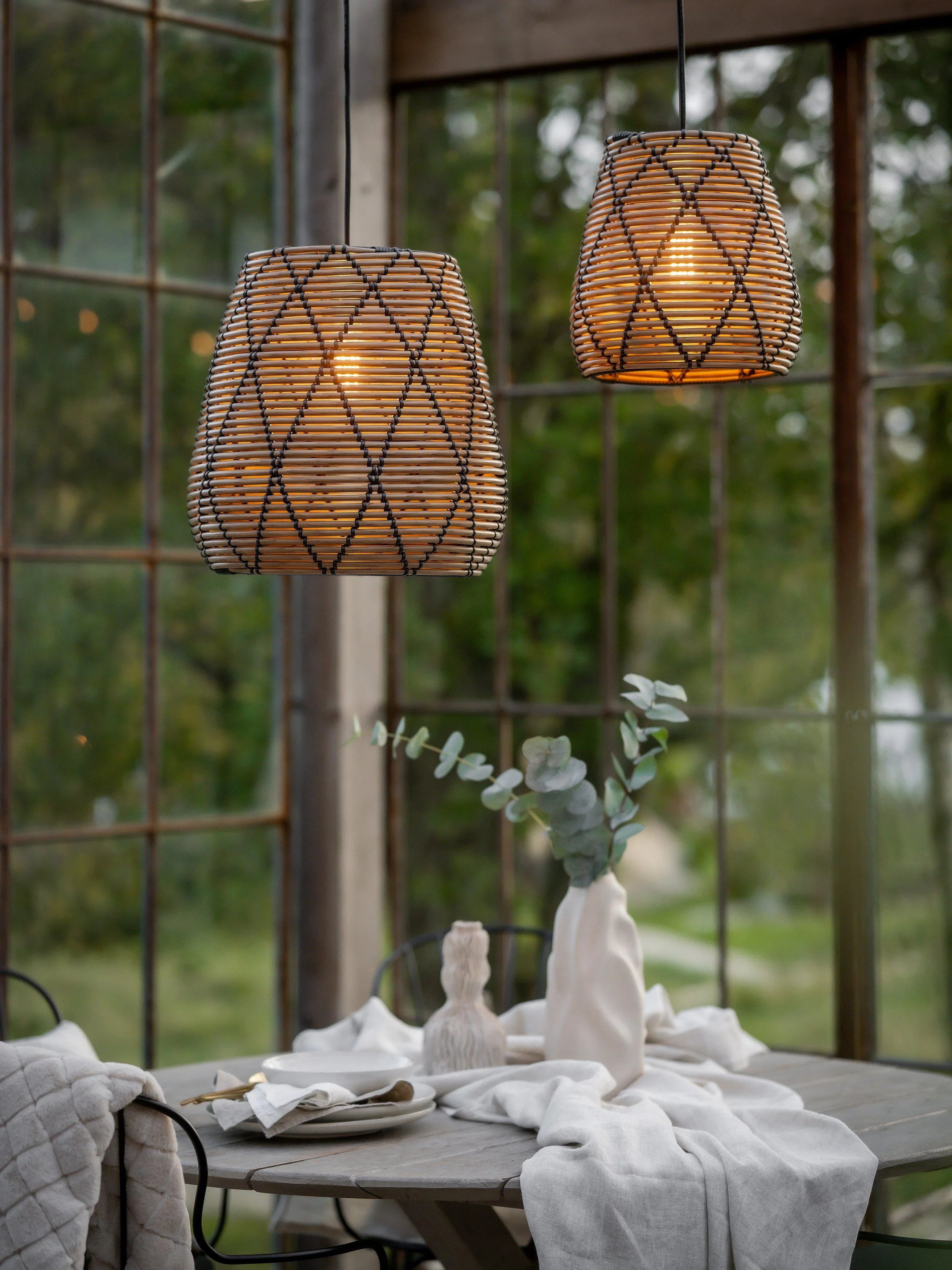 Lollo Taklampa - Natur/svart 28cm - PR Home - Ljusvaruhuset